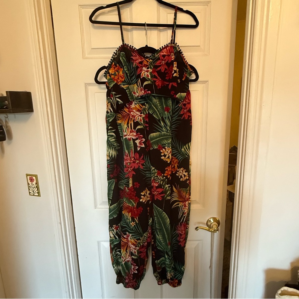 Floral Black 2 Piece